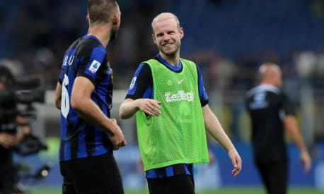 Inter, Klaassen scalda i motori. Sognando un debutto alla Sneijder