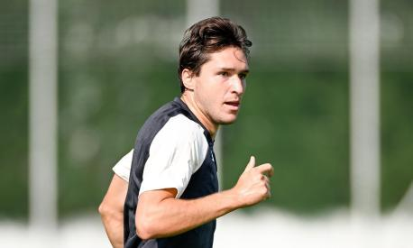 Juve, allarme Chiesa: si ferma in allenamento. Derby a forte rischio