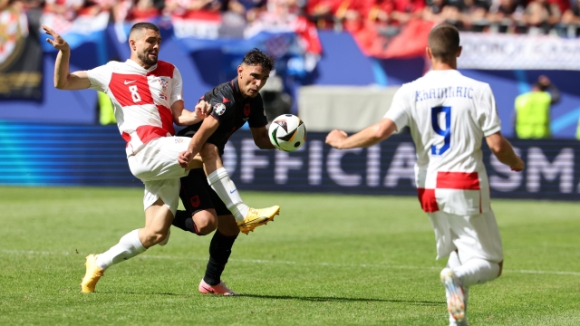 L’Albania fa festa nel recupero: il 2-2 arriva al 95′. Croazia spalle al muro, deve battere l’Italia