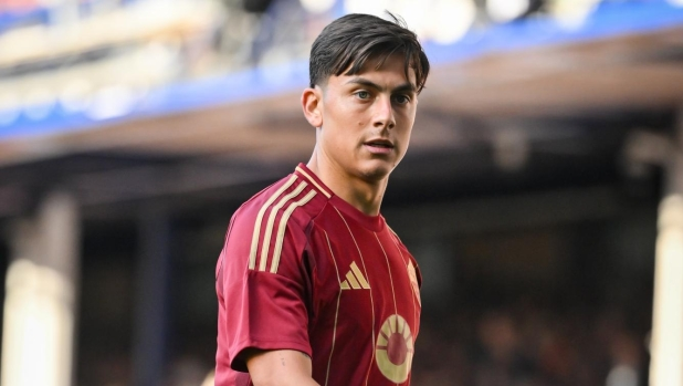 Dybala, incontro con l’Al-Qadsiah: sul piatto un triennale d’oro. Paulo ci pensa, Roma in attesa