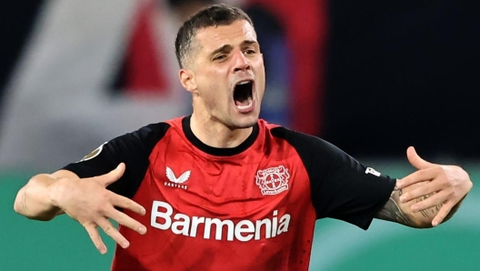 Milan, avanti tutta su Xhaka! A centrocampo piacciono pure Jashari e Javi Guerra