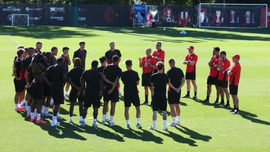 Allegri e il Milan dei fedelissimi: finora solo 14 titolari, i motivi