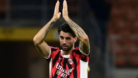 “A casa ho una foto con mia nonna e Maldini”: Szoboszlai, il milanista doc che ha piegato l’Inter