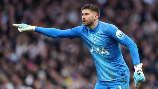 Inter, assalto a Vicario: il portiere è in rotta col Tottenham. Il dopo-Sommer è già cominciato