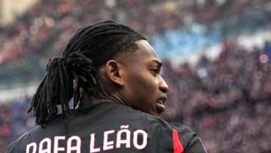 “Io via dal Milan contento e soddisfatto”. Leao parla ancora di addio