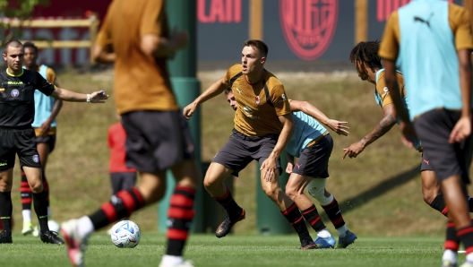Brillano Kostic e Camarda, gli esperimenti di Amorim: Milan, 7 gol nel primo test contro i giovani