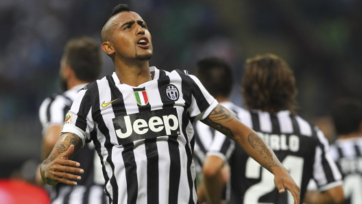 Vidal: “Juve, ti allenerò. Conte vale un giocatore da 100 milioni, una volta tornai alle 8 del mattino e lui…”